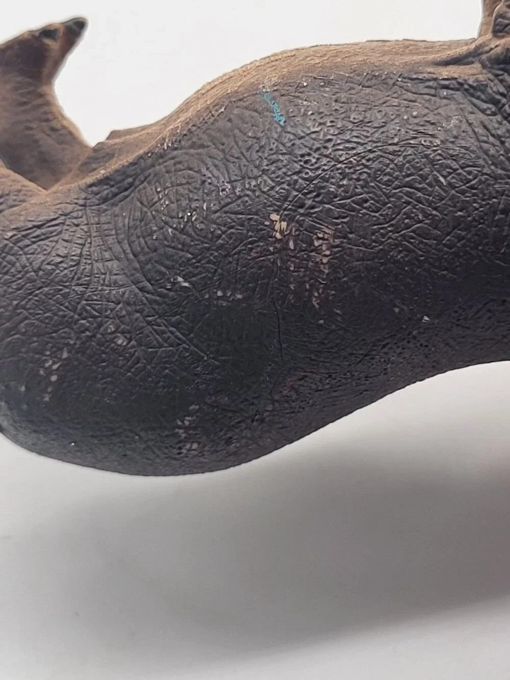 Schleich Hippo D-73527 Hippopotamus Mouth Closed Wildlife Toy Figure